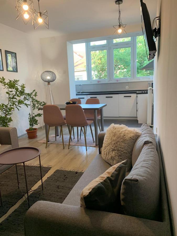 Abby Apartmentz Тузла Екстериор снимка